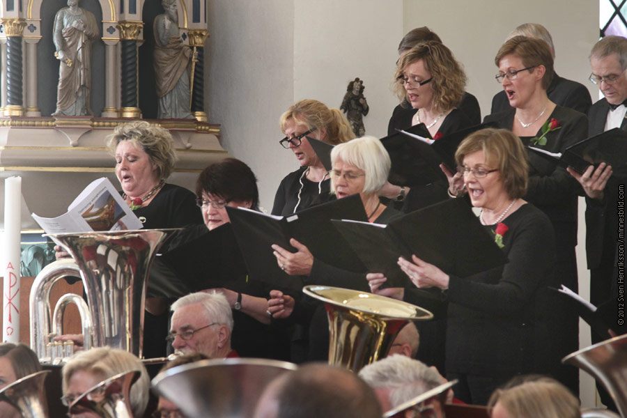 Marianne M�rck Limhamns brassband Lomma kyrkok�r Foto: Sven Henriksson, minnesbild.com