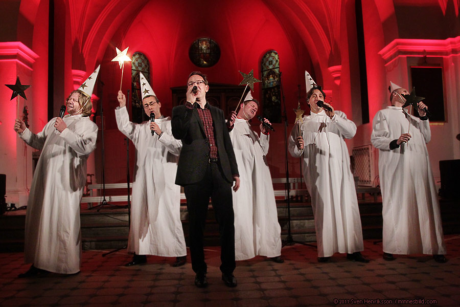 Vocal Six och Lomma Kyrkok�r julkonsert i Lomma kyrka (minnesbild.com)